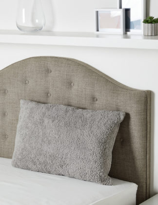 An Image of M&S Teddy Fleece Medium Pillow