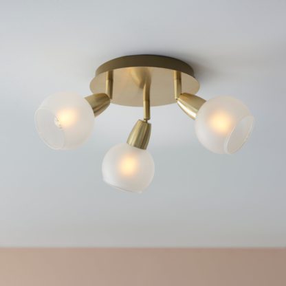 91b76968c7b426ba6dfd5c3c651f6cc8396cc7220d70c4022d75754915e2b9a9.jpg An Image of Tia 3 Light Spotlight Gold