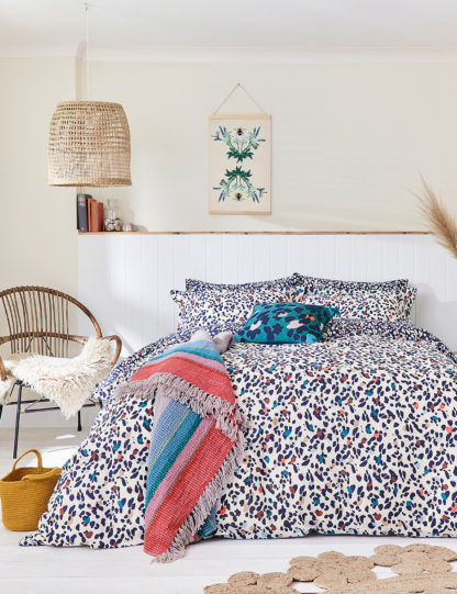 An Image of Joules Pure Cotton Percale Animal Bedding Set