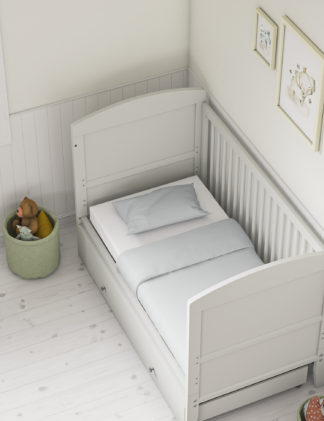 An Image of M&S Dreamskin® Pure Cotton Toddler Bedding Set