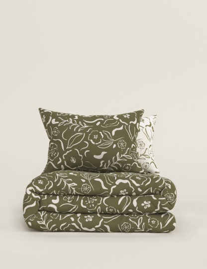 An Image of M&S Cotton Blend Floral Bedding Set