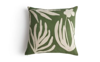 An Image of Habitat Leaf Print Cushion - Green - 43x43cm