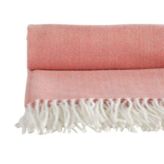 An Image of Argos Home Blanket - Pink & White