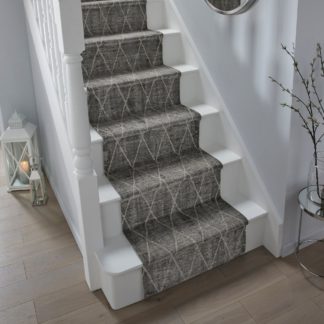 An Image of Sheer Diamond Stair Runner 5A Sheer Diamond Grey