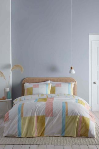 An Image of Mariko Duvet Set