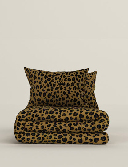 An Image of M&S Cotton Blend Leopard Bedding Set