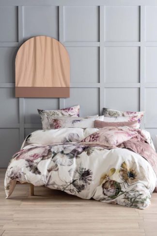 An Image of 'Ellaria' Botanical Duvet Cover Set