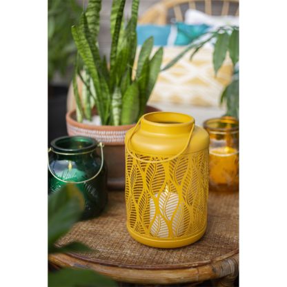 0704883513ffa9bc853651baf0c3fac299fe82032b5e131fe240fa7a886403a4.jpg An Image of Explorer Round Metal Garden Lantern