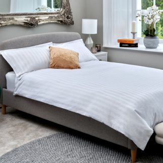 An Image of The Willow Manor Egyptian Cotton Sateen 300 Thread Count Double Duvet Set Woven Stripe - Glacier White