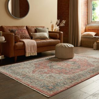 An Image of Dahria Traditional Rug Red