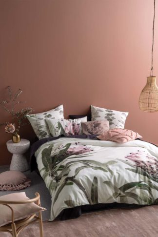 An Image of 'Alice' Grandiflora Duvet Cover Set