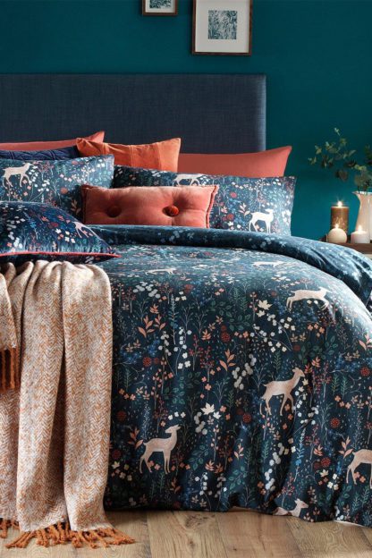 An Image of 'Richmond' Botanical Woodland Duvet Cover Set