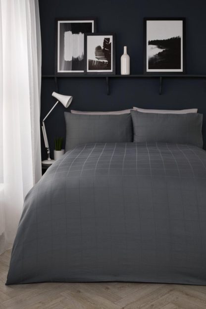 An Image of Sorelle Duvet Set