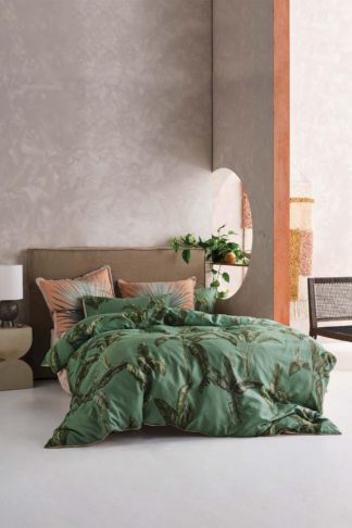 An Image of 'Livia' Tropical Floral Duvet Cover Set