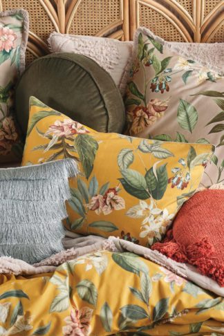 An Image of Bright Floral' Botanical Pillowcase Set