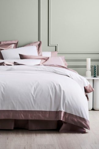 An Image of Estrel Duvet Cover