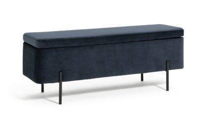 An Image of Habitat Rocco Velvet Ottoman - Black & Navy