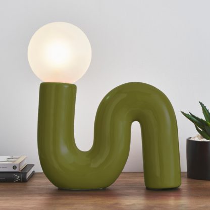 1a25d37fc7c6a1e8052cc434fefc5177d75f763d5820fc059855e16dda498629.jpg An Image of Elements Viggo Table Lamp Moss Green