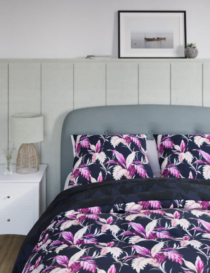 An Image of M&S Cotton Rich Exotic Leaf Bedding Set