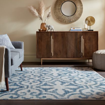 An Image of Satara Rug Blue/White