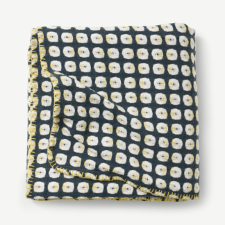 An Image of Klara Lambswool Blend Throw, 200 x 200 cm, Navy