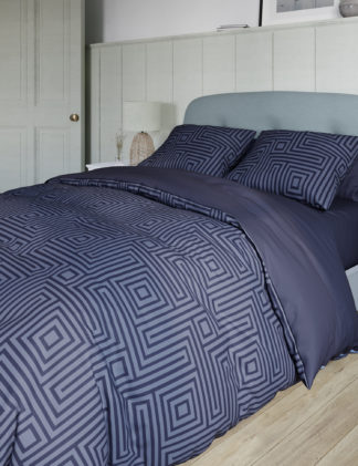An Image of M&S Cotton Rich Maze Jacquard Bedding Set