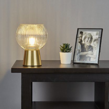 An Image of Naomi Table Lamp - Clear