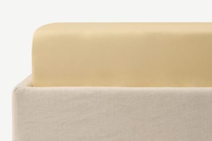 An Image of Solar 100% Cotton Fitted Sheet, King, Natural