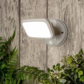 An Image of Lynn 1 Light Outdoor Wall Light (IP65) - White