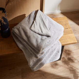 An Image of Lenon Plush Throws Grey