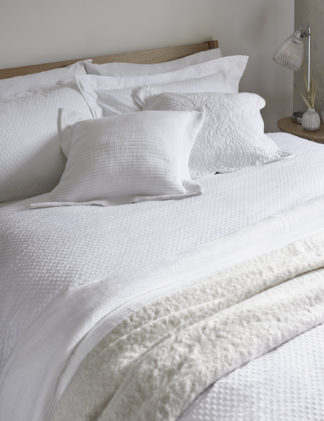 An Image of M&S 2 Pack Egyptian Cotton Pillowcases