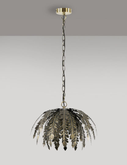 c27bede9ee7974fcc321572b79c43ed3dfb9dc7f81873c6d1b5ee6c2d0c3e744.jpg An Image of M&S Leaf Pendant Light