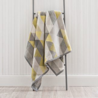 An Image of Thermosoft Geo Ochre Throw Yellow