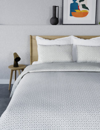 An Image of M&S Cotton Blend Circle Star Bedding Set