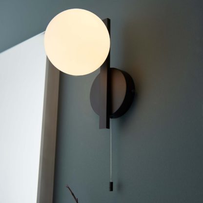 An Image of Hawkhill Bathroom Wall Light - Black