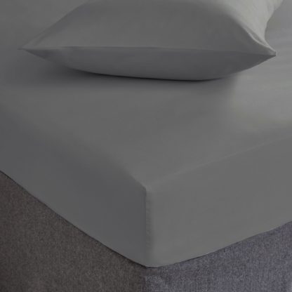 An Image of 100% Cotton Percale 180 Thread Count 28cm Fitted Sheet White