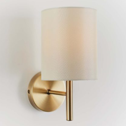 An Image of Kari Wall Light - Brass