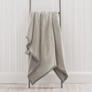 An Image of Thermosoft Semi Plain Grey Throw Grey