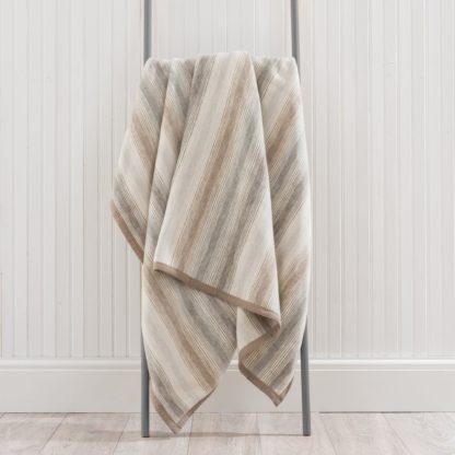 eafb01920ed3c1704900258fadb23196239feaa5f66b2f792caa5f2e9ff8e23c.jpg An Image of Thermosoft Ombre Stripe Natural Throw Natural