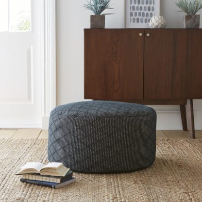 An Image of Tufted Diamond Pouffe Black/White