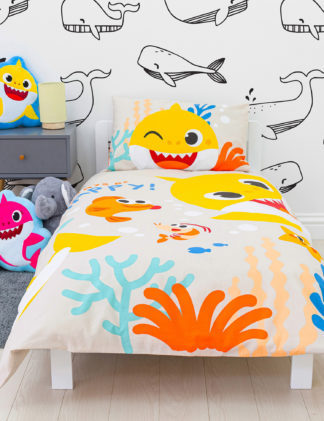 An Image of M&S Cotton Blend Baby Shark™ Toddler Bedding Set