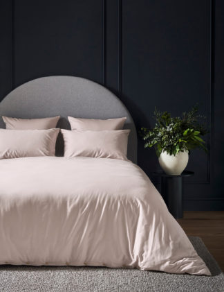 An Image of Bedfolk Pure Cotton Sateen Bedding Set