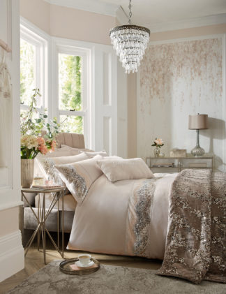 An Image of Amanda Holden Lucille Bedding Set