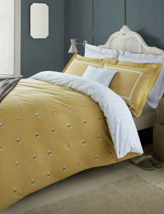 An Image of Sophie Allport Cotton Percale Bee Bedding Set