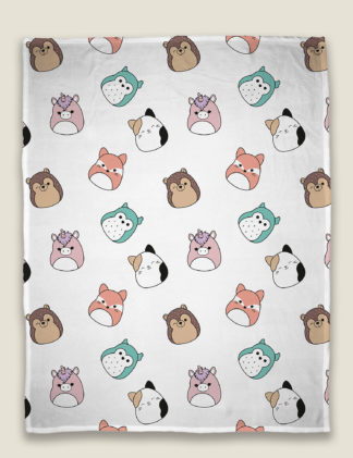 An Image of M&S Squishmallows™ Chill Fleece Throw
