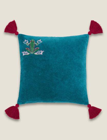 96cdc0dc533ccbd0a2dc79a6f2052f389ce8442c874bf19def2b9ef406966a6f.jpg An Image of Joules Velvet Midnight Beasts Embellished Cushion