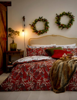 An Image of Laura Ashley Pure Cotton Festive Robin Bedding Set