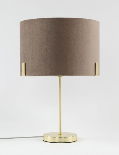 ad0a9a877474eb1d25a92f4d9d984093ae1118193462fc4e1a4399280b44f3c3.jpg An Image of M&S Melanie Table Lamp