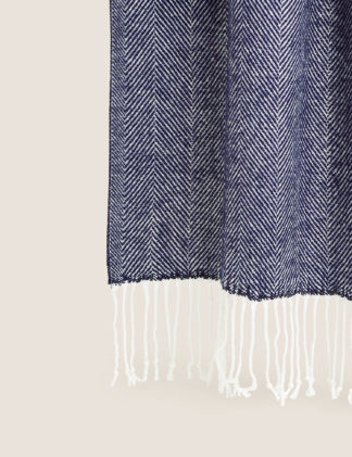 An Image of M&S Herringbone Throw