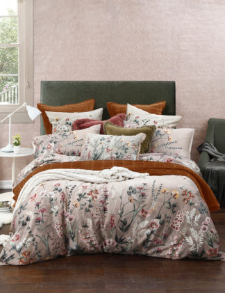 An Image of Mm Linen Sateen Carrie Bedding Set